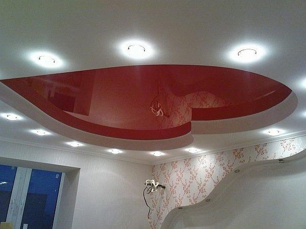 Варианты дизайна потолка из гипсокартона на кухне