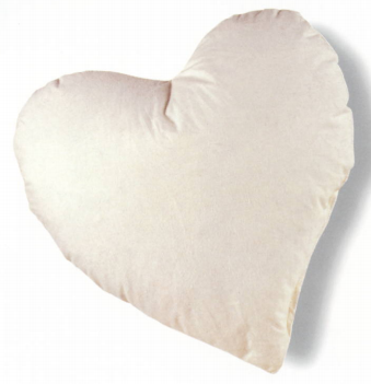 подушка в форме сердца